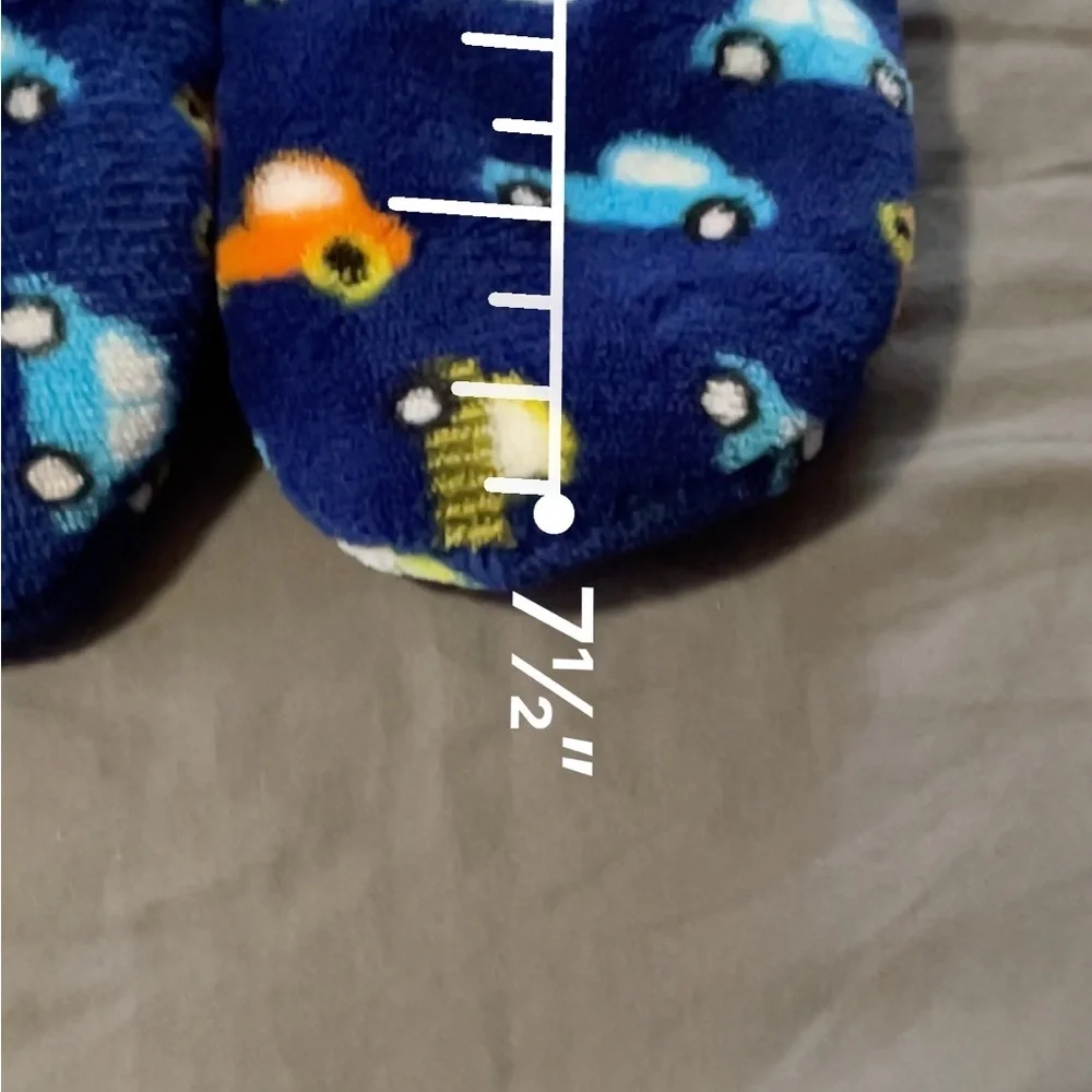 West Loop boys slipper socks size 13 Nwot